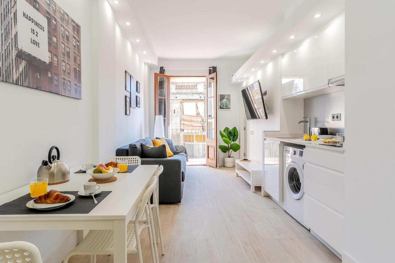 Ab Poble Sec Apartment Barcelona Bagian luar foto