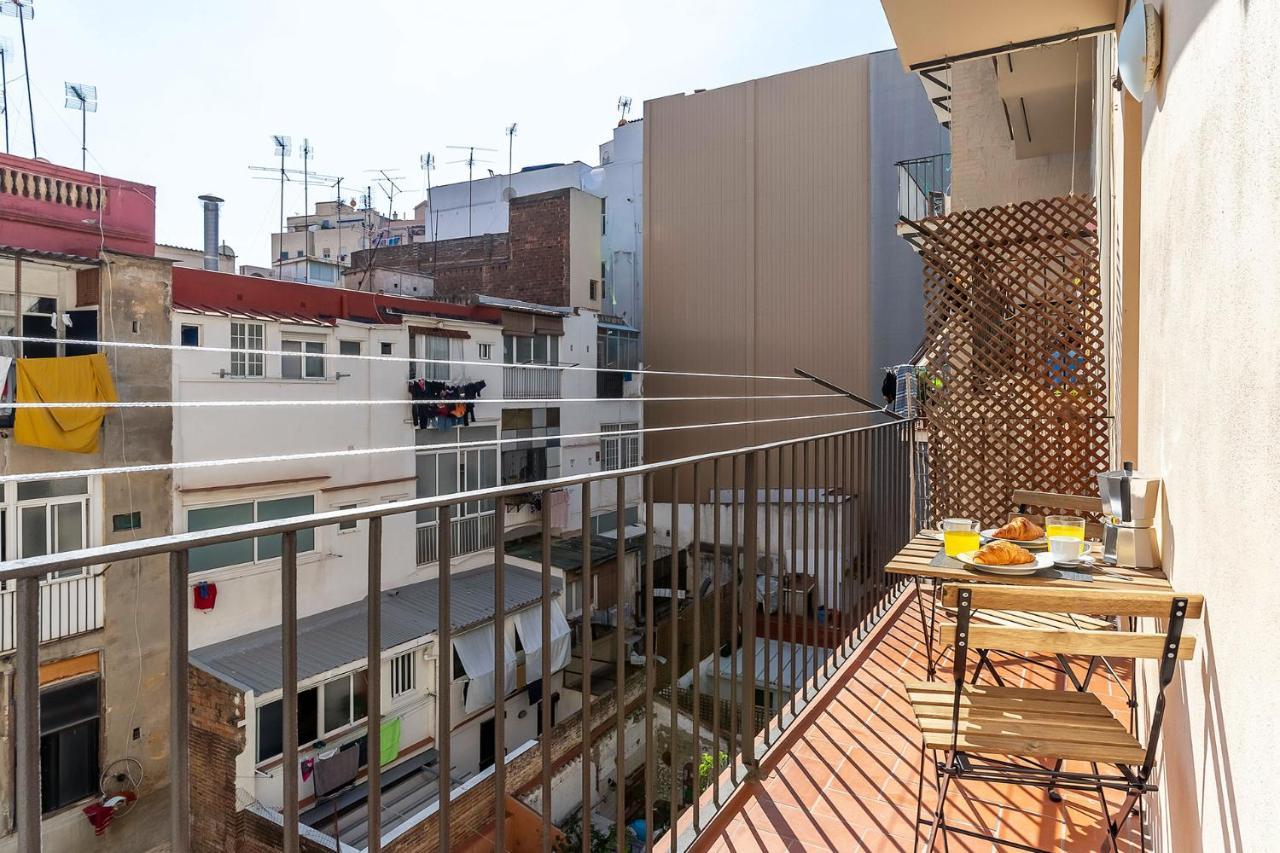 Ab Poble Sec Apartment Barcelona Bagian luar foto