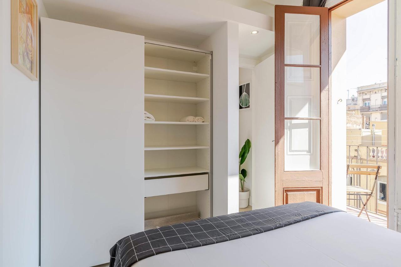 Ab Poble Sec Apartment Barcelona Bagian luar foto